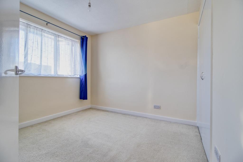 Bedroom Two - Ewe Move Swindon South