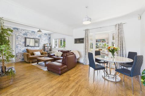 4 bedroom detached house for sale, Brooklyn Close, Cardiff. CF14