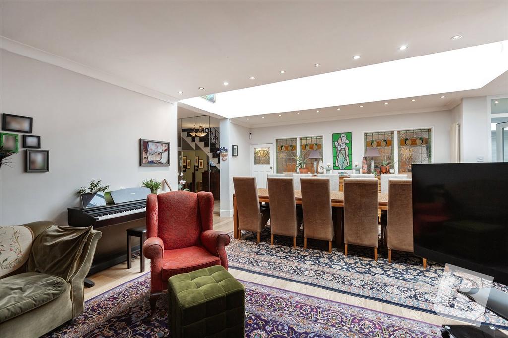 Lounge / Diner