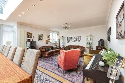 6 bedroom detached bungalow for sale, Westrow Gardens, Ilford, IG3