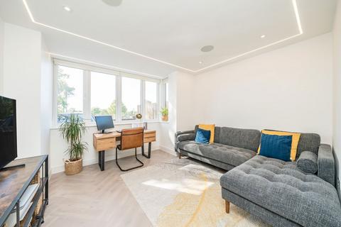 4 bedroom semi-detached house for sale, Craneford Way, Twickenham TW2
