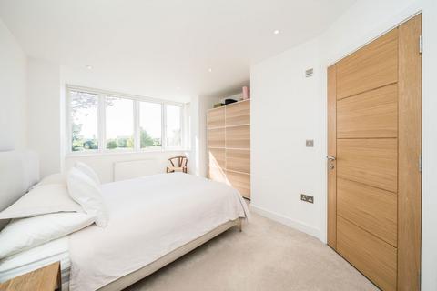 4 bedroom semi-detached house for sale, Craneford Way, Twickenham TW2