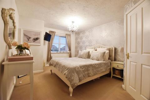 11 Coxwold Grove, Hull, HU4 6HH