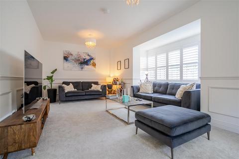 undefined, Martin Avenue, Sunninghill