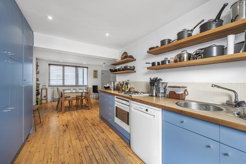 11 Allingham Street, London, N1 8NX