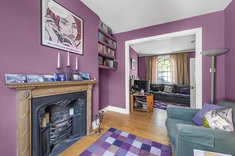 11 Allingham Street, London, N1 8NX