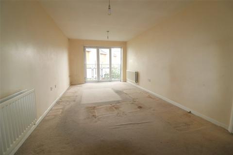 2 bedroom flat for sale, Macarthur Close, Erith, DA8