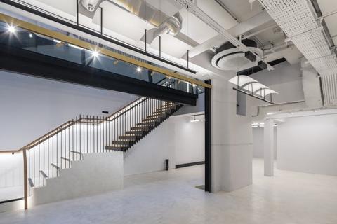 Office to rent, 40 Grosvenor Gdns London SW1W 0EB