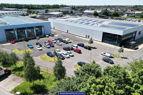 Distribution warehouse to rent, South Bank Rd Middlesbrough TS3 8AN