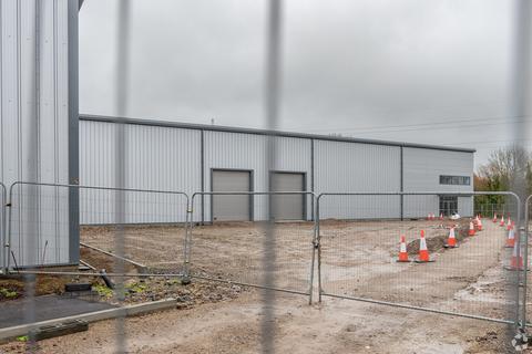 Warehouse to rent, Parkgate Rd Avonmouth BS11 0YW