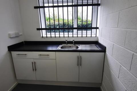 Factory to rent, Hartlebury Trading Estate Hartlebury DY10 4JB