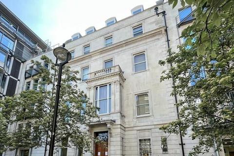 Office to rent, 4 Curzon Sq London W1J 7FW