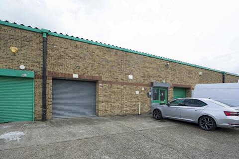 Warehouse to rent, Lea Bridge Rd London E10 7NQ