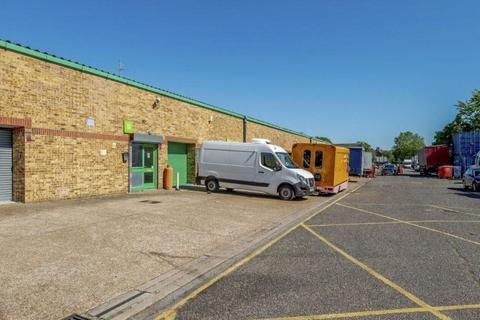 Warehouse to rent, Lea Bridge Rd London E10 7NQ
