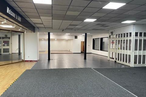 Retail property (high street) to rent, 20 Fulbar St Renfrew PA4 8PD