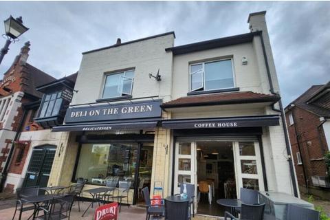 Restaurant to rent, 251 Hoppers Rd London N21 3NP