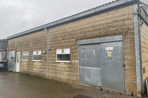 Warehouse to rent, Home Farm Dairy Mildenhall SN8 2FR