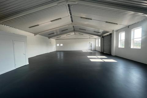 Warehouse to rent, Dominion Way West Worthing BN14 8NT