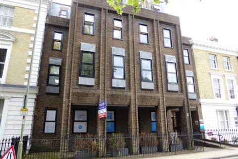 Office to rent, 39A Southgate St Winchester SO23 9EH