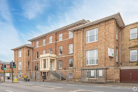 Office to rent, East Reach Taunton TA1 3EN