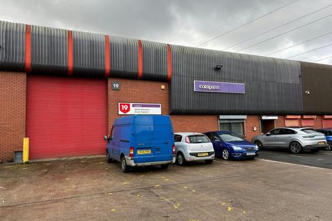 Warehouse to rent, Wardley Industrial Estate, Holloway Dr Manchester M28 2LA