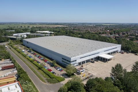 Warehouse to rent, 1 Shaw Close Wellingborough NN8 6BN