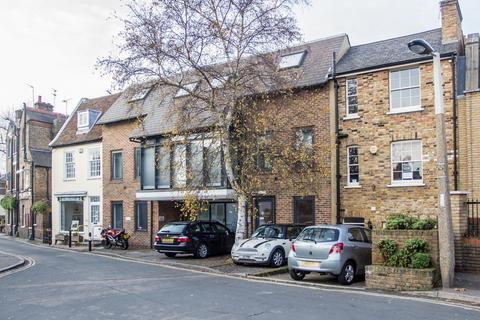 Office to rent, 11-13 Worple Way Richmond TW10 6DG