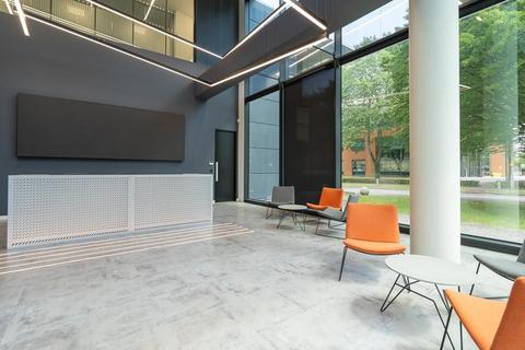 Office to rent, Western Rd Bracknell RG12 1RF