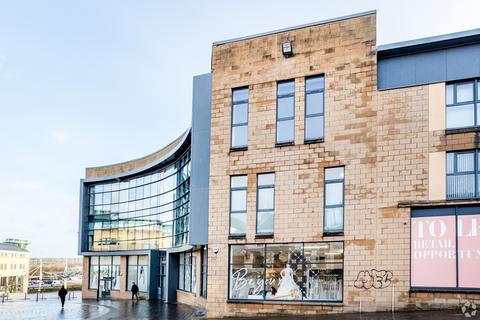 Retail property (high street) to rent, Castle St Hamilton ML3 7EF