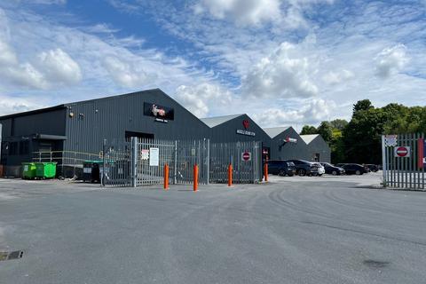 Warehouse to rent, Beckside Rd Bradford BD7 2BR