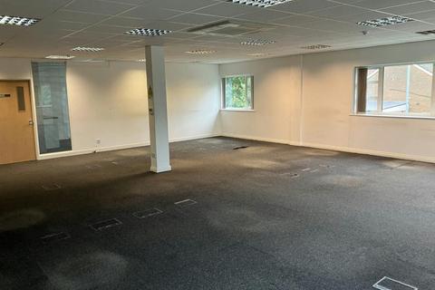 Office to rent, 2 The Quadrant, Green Ln Heywood OL10 1NG