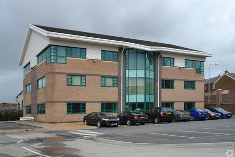 Office to rent, 2 The Quadrant, Green Ln Heywood OL10 1NG