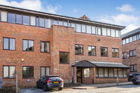 Office to rent, 286C Chase Rd London N14 6HF