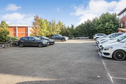 Office to rent, 286C Chase Rd London N14 6HF