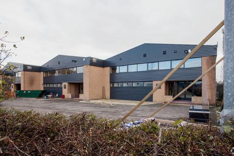 Warehouse to rent, Corolin Rd Gloucester GL2 5DQ
