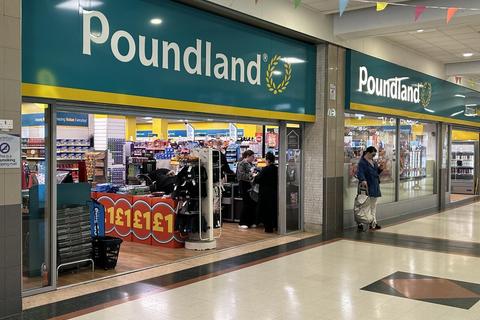 Retail property (high street) to rent, Bristol Rd S Birmingham B31 2JU