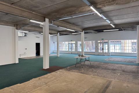 Retail property (high street) to rent, Crown Walk Bicester OX26 6HY