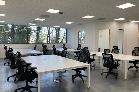 Office to rent, Plaza Gdns London SW15 2DT
