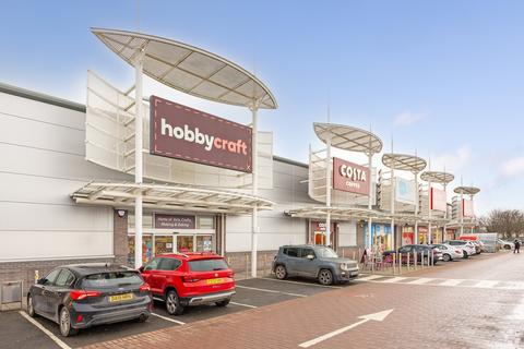 Retail property (high street) to rent, Kingston St Hull HU1 2TX