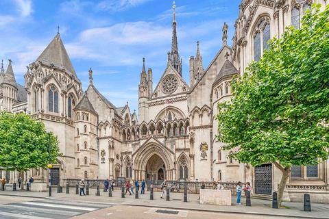 Office to rent, 7 Bell Yard London WC2A 2JR