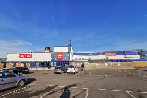 Leisure facility to rent, Pontefract Rd Barnsley S71 1AY