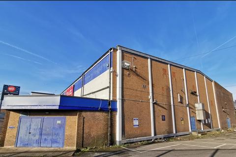 Leisure facility to rent, Pontefract Rd Barnsley S71 1AY