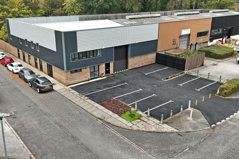Warehouse to rent, Tatton Ct Warrington WA1 4RR