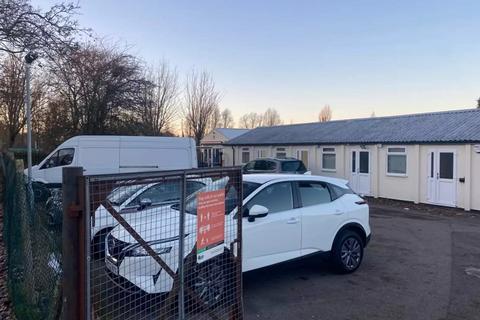 Office to rent, 38A Spikes Bridge Rd Southall UB1 2AS