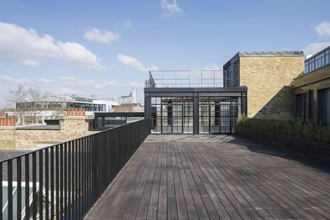 Office to rent, 10-11 Clerkenwell Green London EC1R 0DP