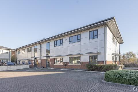 Office to rent, Old Gloucester Rd Bristol BS16 1GW