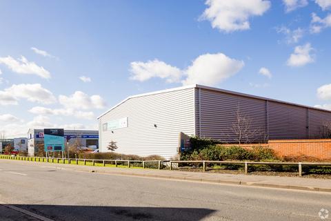 Warehouse to rent, 12 Heroes Walk Reading RG2 0BF