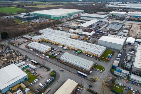 Warehouse to rent, Kirkby Bank Rd Liverpool L33 7SY