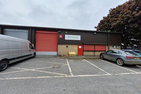 Warehouse to rent, Windsor St Bradford BD4 7AQ