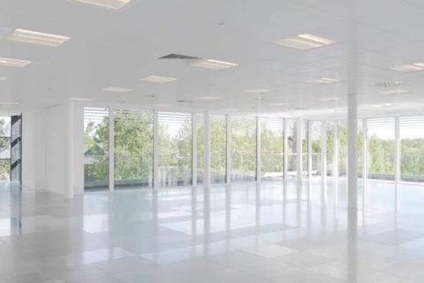 Office to rent, 4 Cannon Ln Maidenhead SL6 3NR